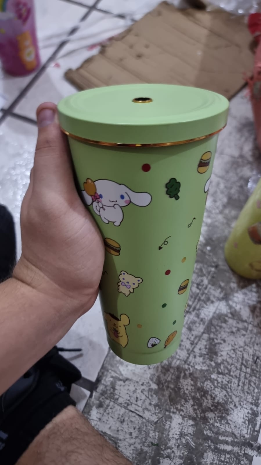 Vaso termo personajes