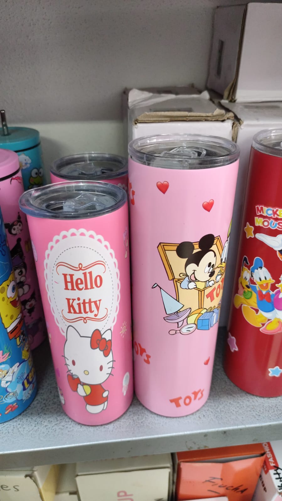 Termo Skinny Tapa Personaje