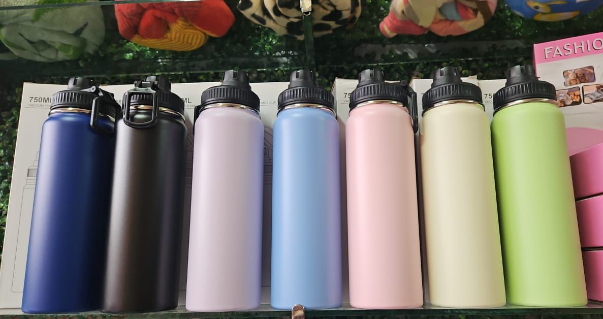 CAJA MASTER 50 PCS/ Termo Deportivo 750ML