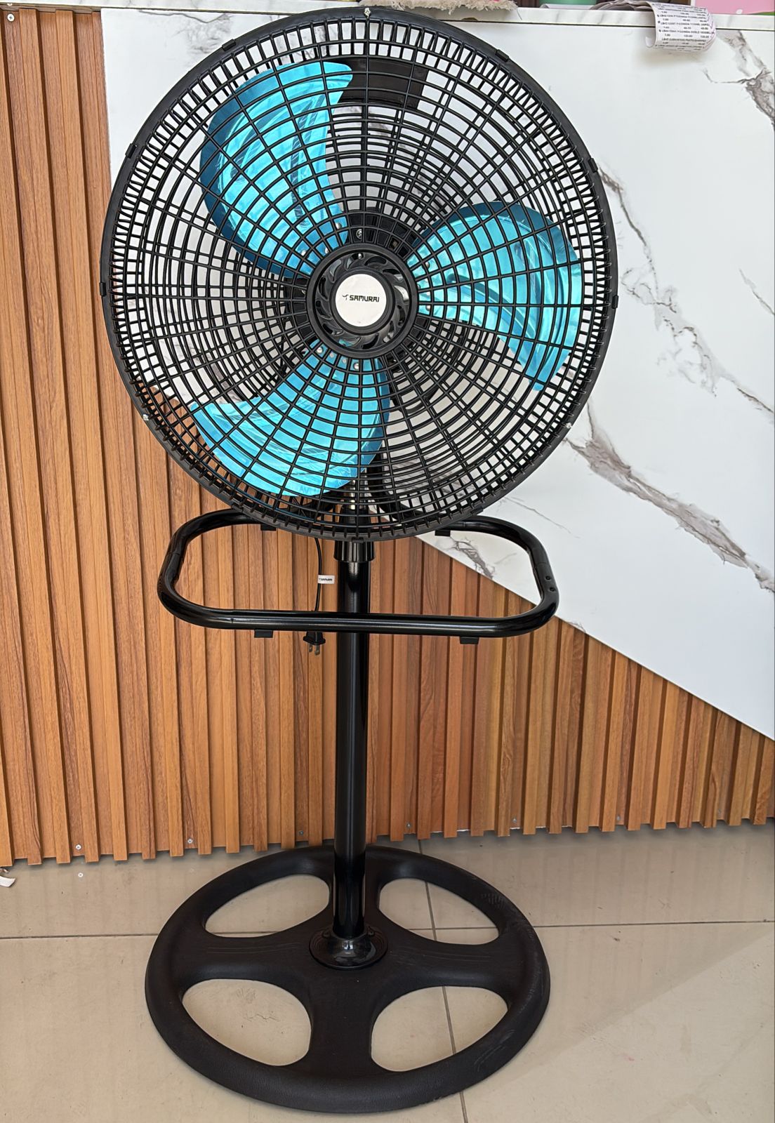 CAJA MASTER 2PCS/ VENTILADOR 18"