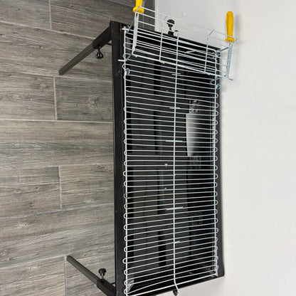 Asador de metal grande