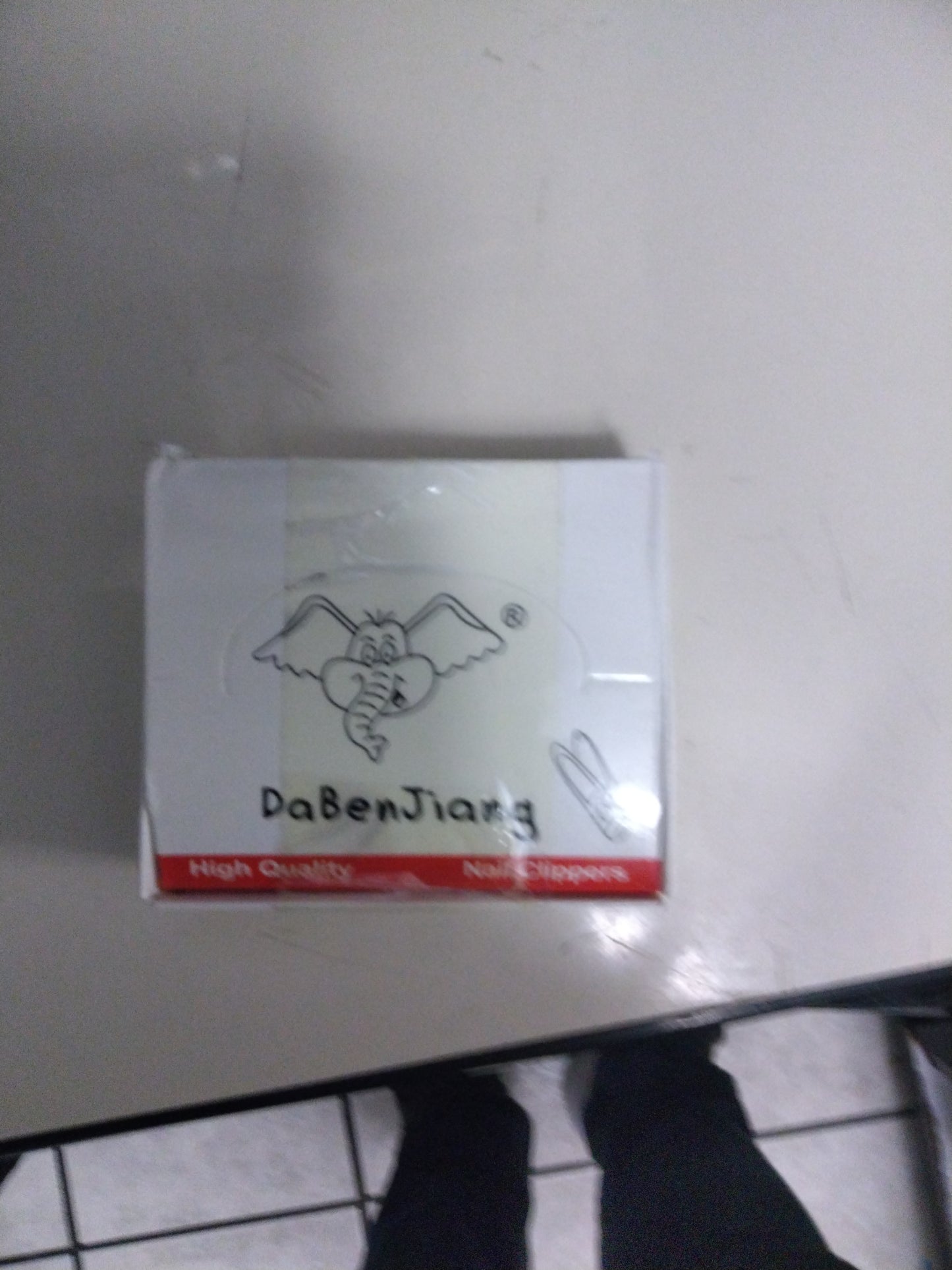 Caja de corta uñas 12 pza