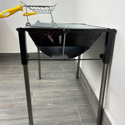 Asador De Metal Mediano